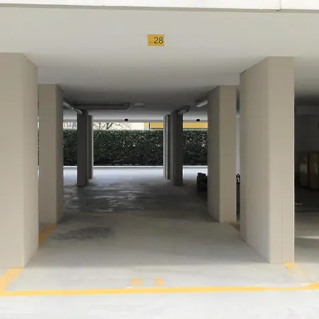 Lejlighed Beachside Comfort With Pool And Terrace